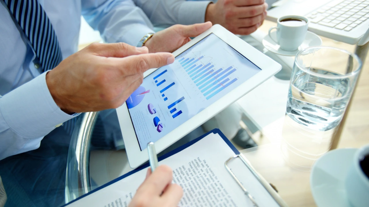 Debêntures: Entenda Como Esse Investimento Pode Render Mais Que a Poupança